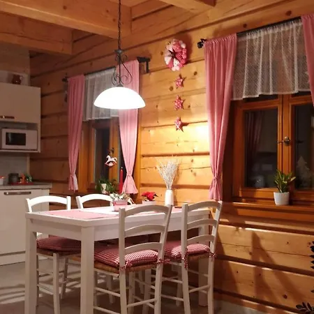 Apartmany U Vlcich Jam Petrovice u Susice Exterior photo